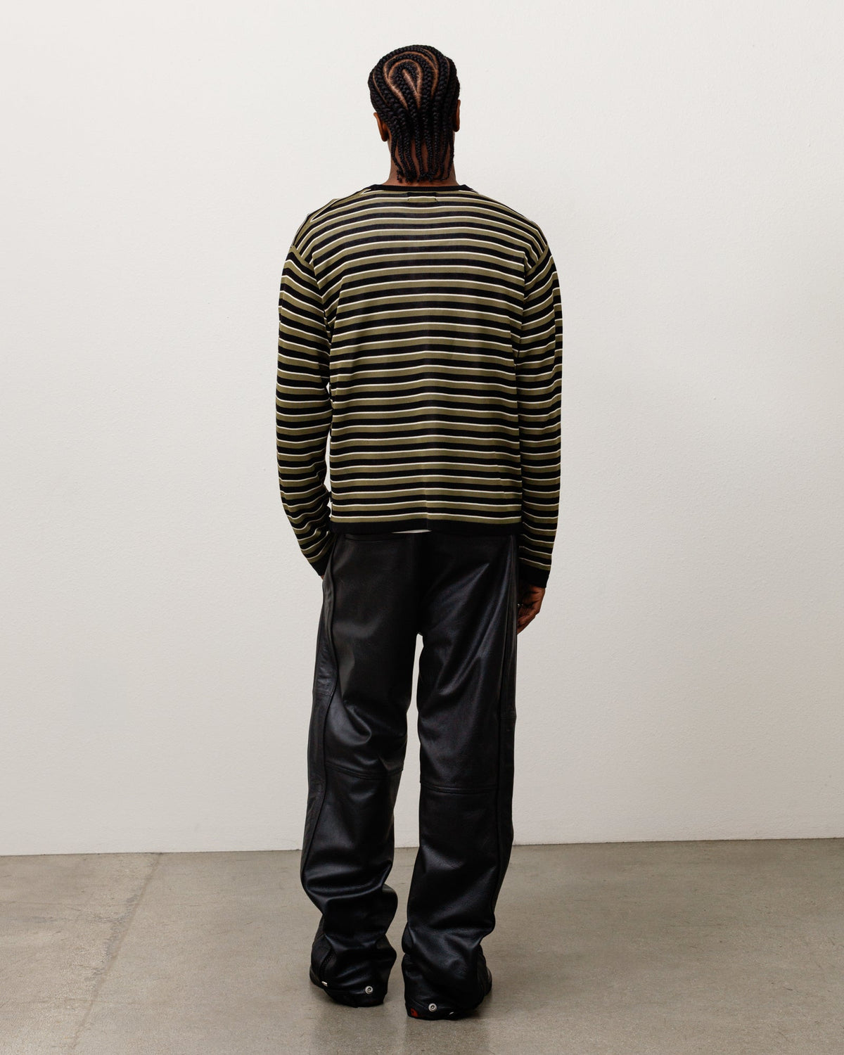 LIGHTWEIGHT STRIPE SWEATER